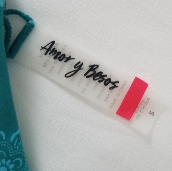 Pacsun Amor y Besos Reversible Bikini Top - Picture 4 of 4